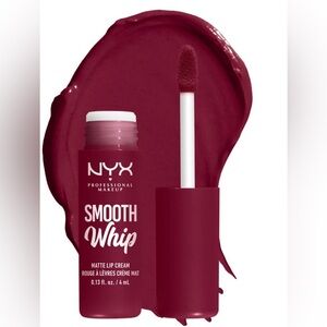 NYX Smooth Whip Matte- Chocolate Mouse
